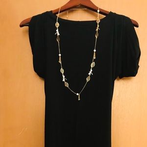 Peek-a-boo maternity top